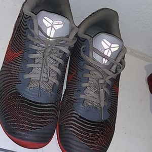 Kobes shoes